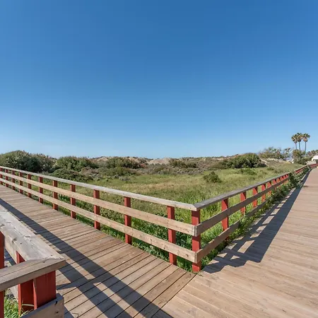 Bahia De Primera Linea Apartment
